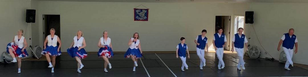 The Bull Run Cloggers Dancing