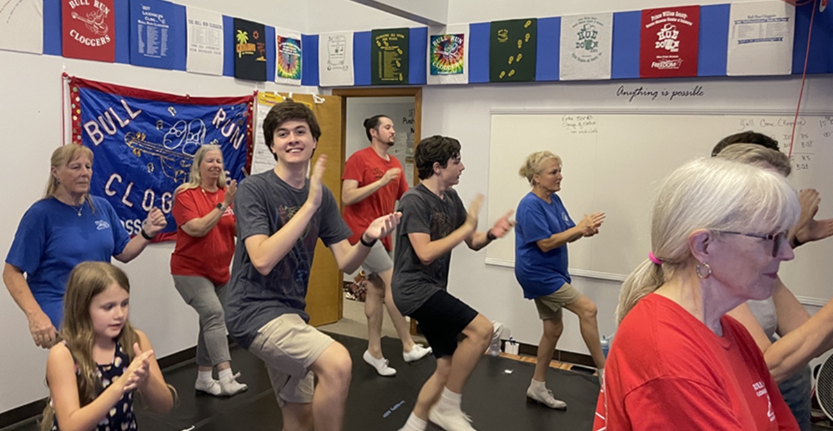 The Bull Run Cloggers Dancing